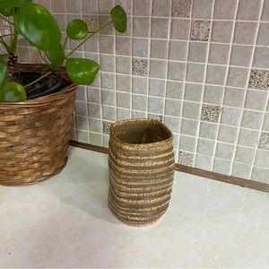 Vintage‎ pottery holder cosmetic brushes , pens paint brushes , catch all